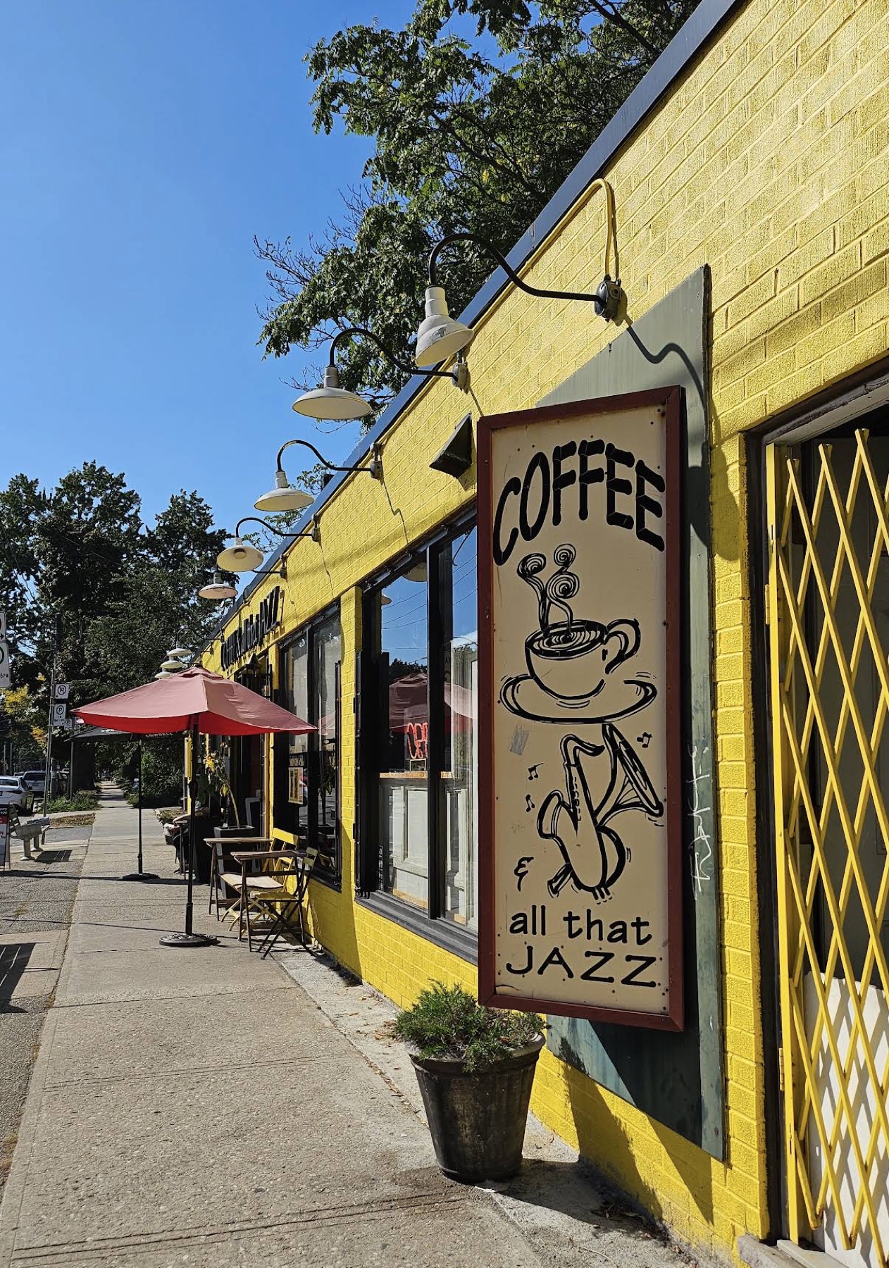 Yellow Coffee and All That Jazz storefront on Roncesvalles